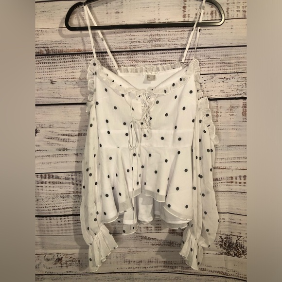 VENUS White Polka Dot Top - Picture 2 of 12